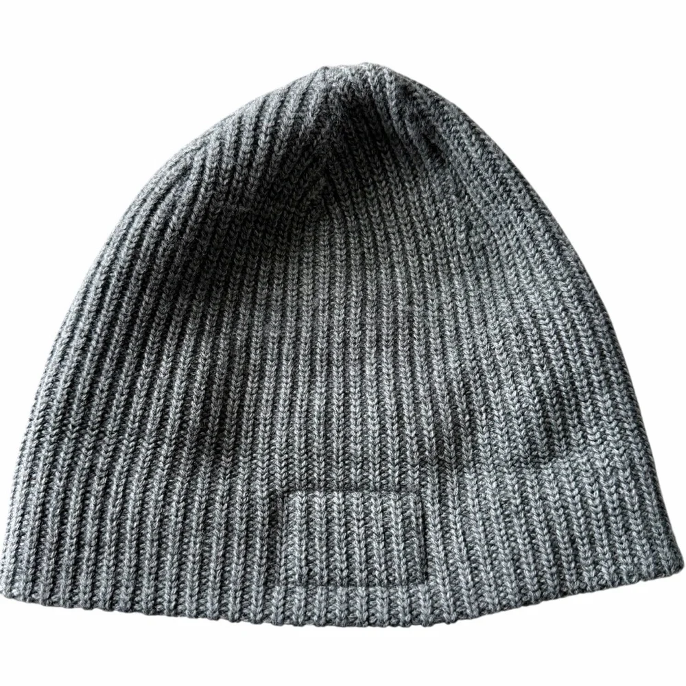 The North Face Salty Dog Lined Beanie Hat Gray Unisex Cozy Winter Cap